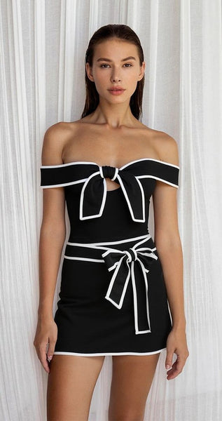Black Solid Off Shoulder One Piece Swimsuit With Beach Skirt Set