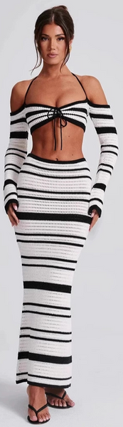 Black Stripes Knitted Top With Skirt