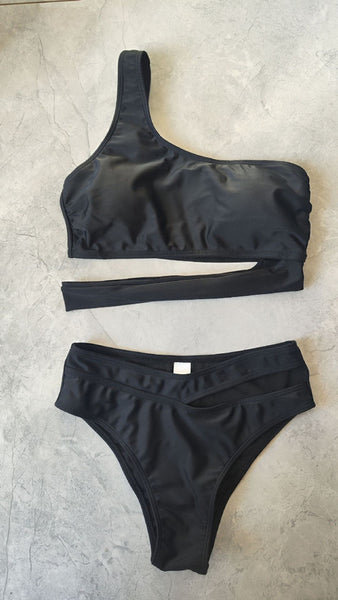 Black Soild One-Shoulder Bikini Set