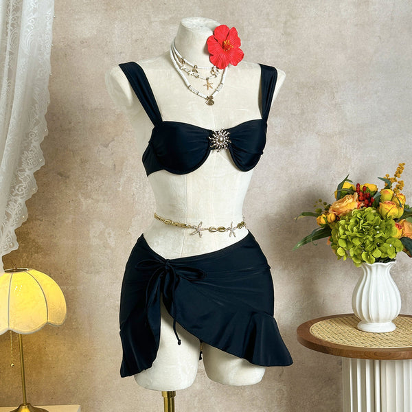 Black Solid Underwire Bikini Set With Beach Skirt