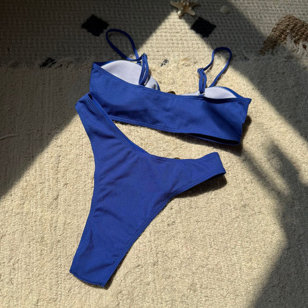 Solid Spaghetti Straps Front Side Metal Hook Bikini Swimsuit Blue