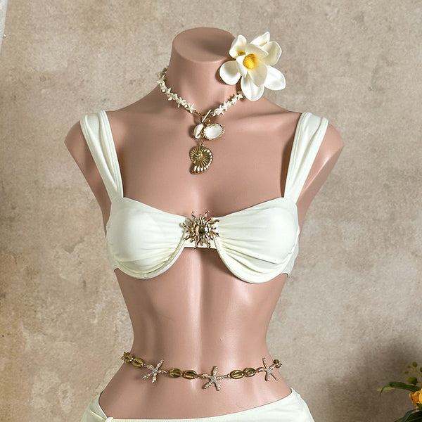 White Solid Underwire Bikini Set With Beach Skirt